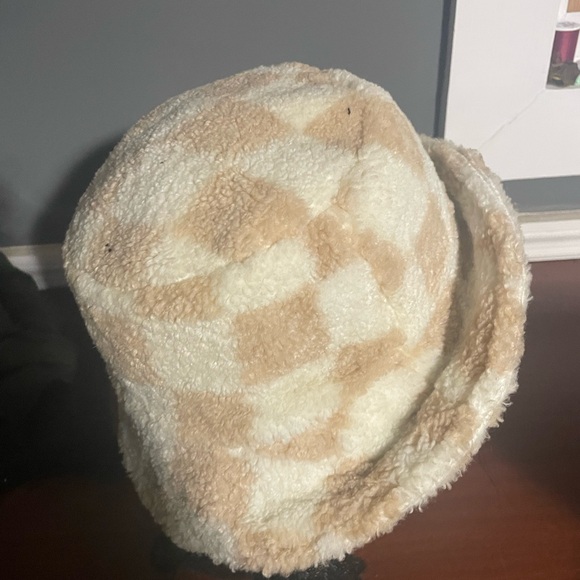 Bucket hat - Picture 3 of 4